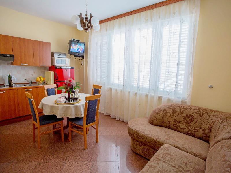 Apartments Damjanka Orebic Exterior photo